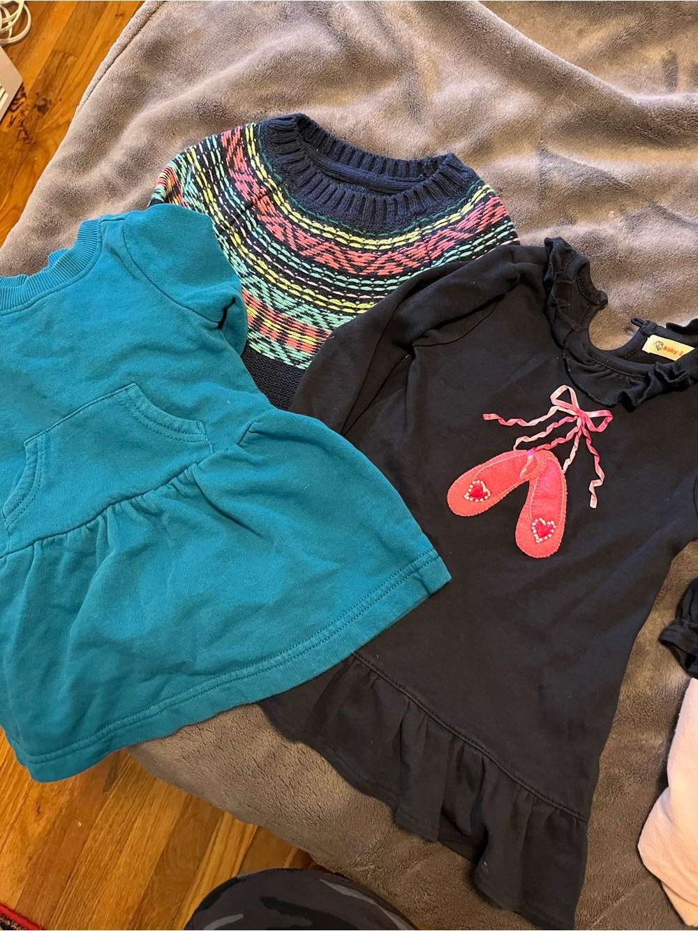 Hannah Anderson and more lot of 3 girls  Long sleeve knit dresses 12-18 month